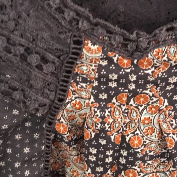 Top - Picture 3 of 5